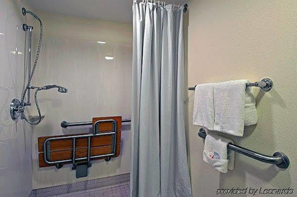 Red Roof Inn Bridgeton Extérieur photo